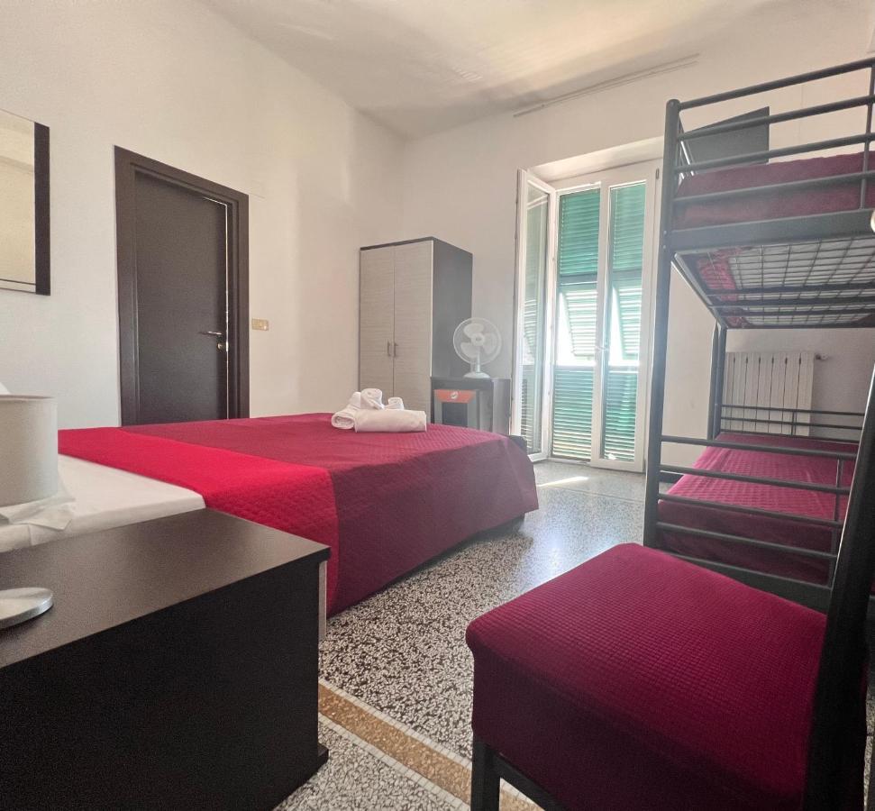 Hotel Monique Ноли Экстерьер фото